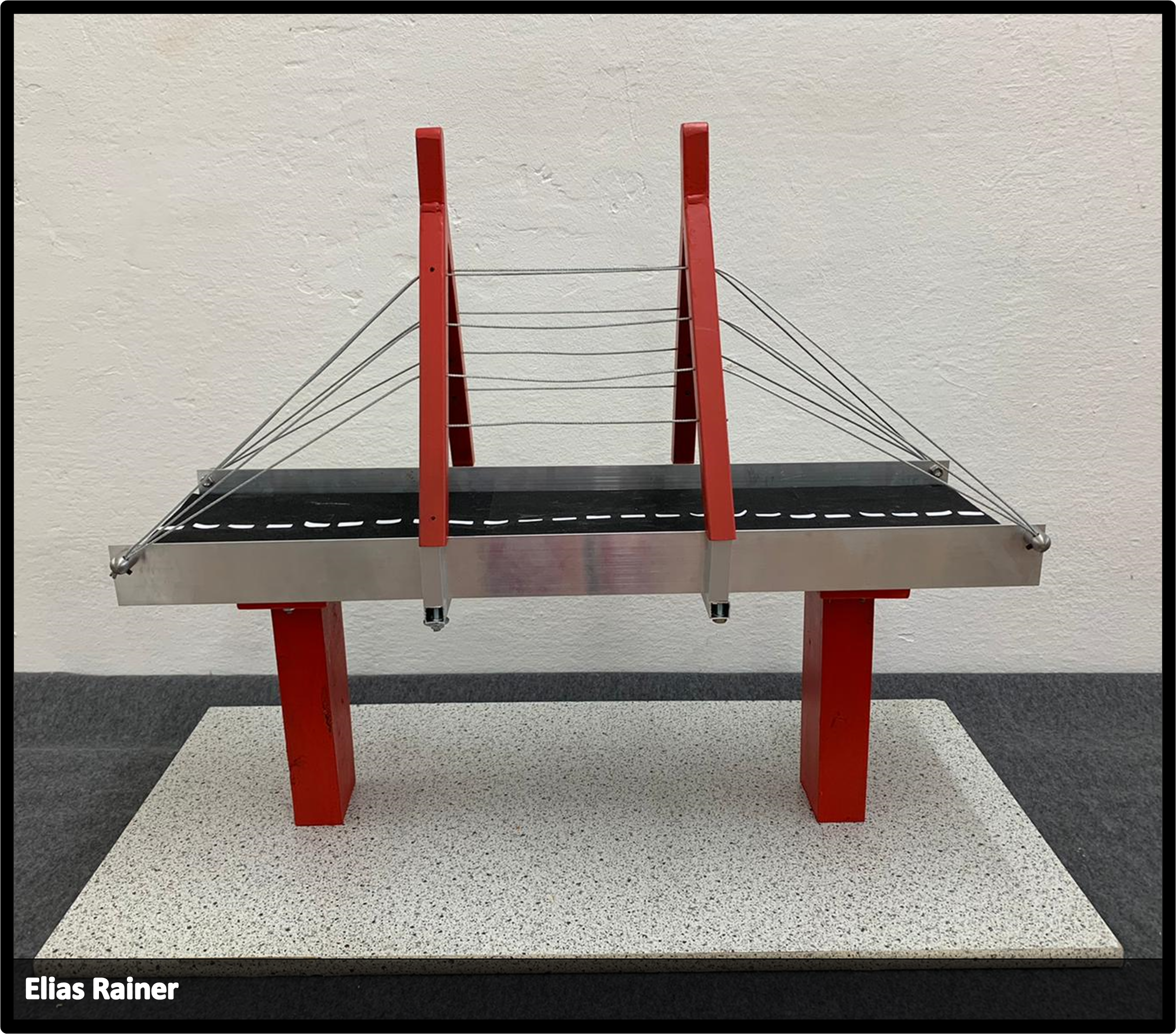 elias_rainer Building Bridges