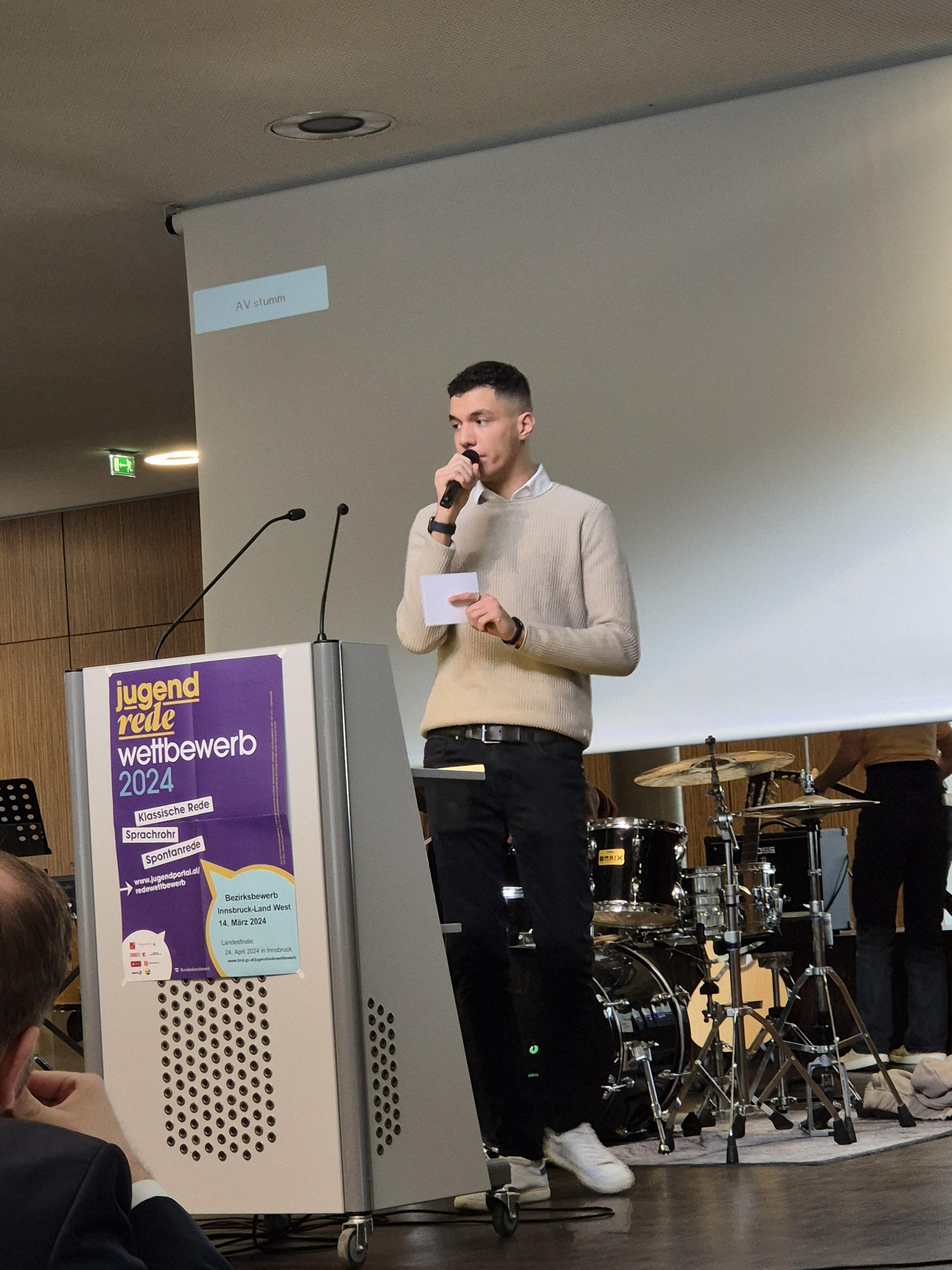 Jugendredewettbewerb 2024